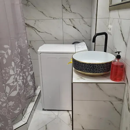 Apartman городоцька 58